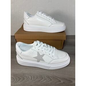 Vintage Havana Lauree White Leather Platform Sneaker Women’s Size 8- NIB